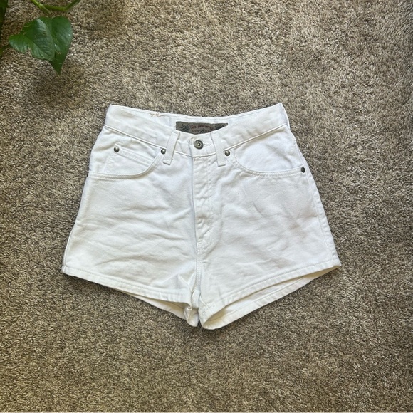 Levi's Pants - High-Waist White Denim Women’s Shorts